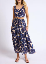 Load image into Gallery viewer, Flora Square Neck Crop Top
