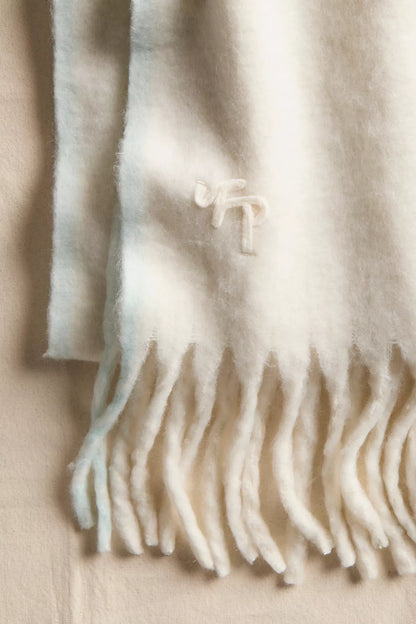 Winter Chill Blanket Scarf Ivory