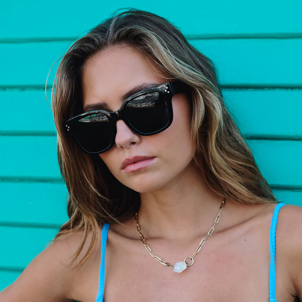 Indigo Sunnies Black