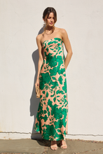 Load image into Gallery viewer, She&#39;s Blushing Maxi Dress