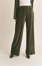 Load image into Gallery viewer, Lorelai Pleated Pants