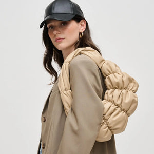 Stella Clutch