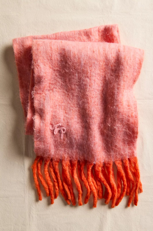 Winter Chill Blanket Scarf Pink