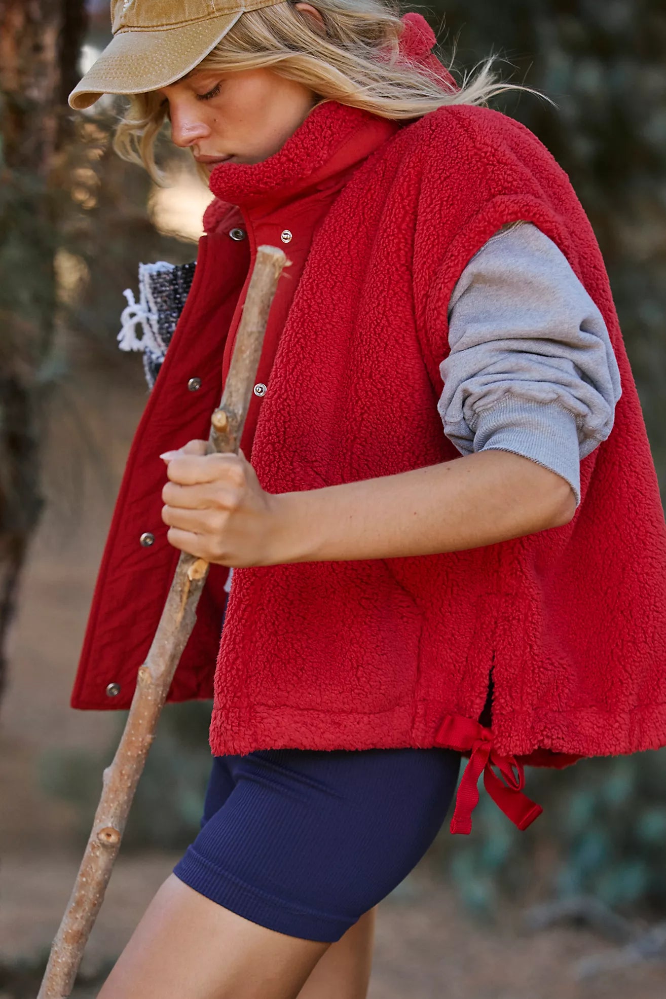 Scout It Out Fleece Vest Cranberry