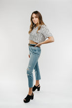 Load image into Gallery viewer, Easy Breezy Crop Tee