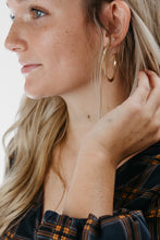 Load image into Gallery viewer, Twisted Hoops
