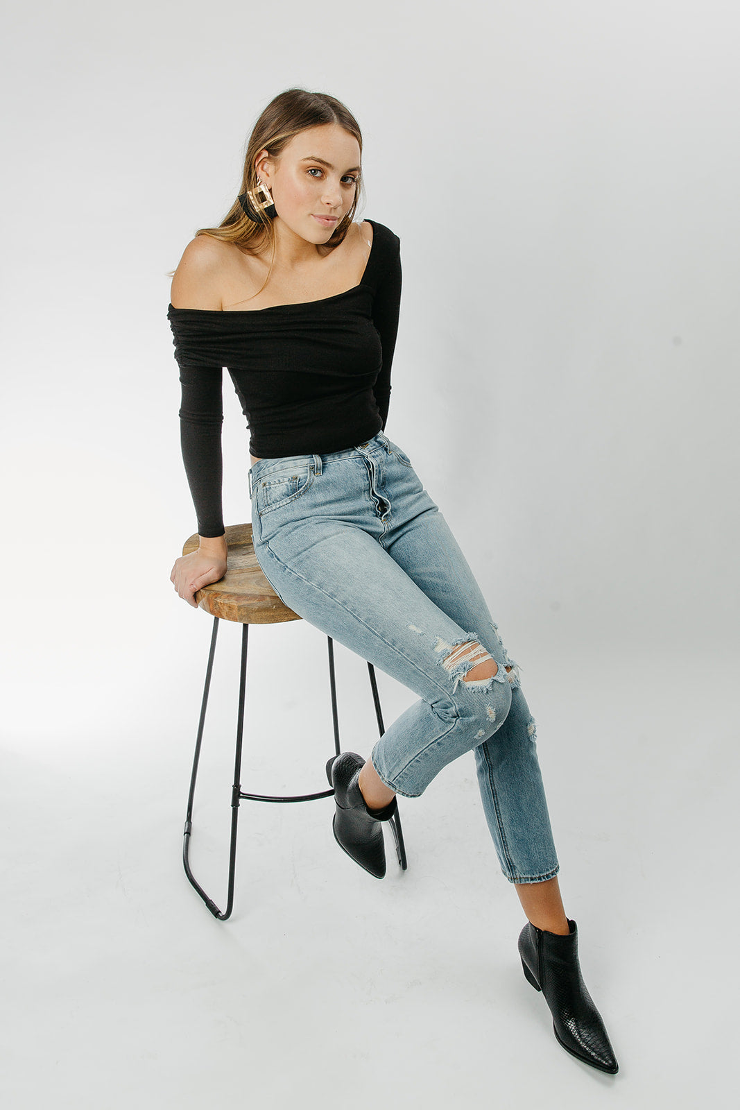 Meet For Drinks Top Black