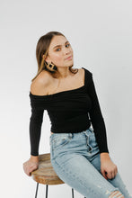 Load image into Gallery viewer, Meet For Drinks Top Black