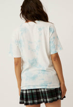 Load image into Gallery viewer, Pink Floyd Welcome To The Machine Weekend Tee