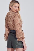 Load image into Gallery viewer, Boss Babe Top