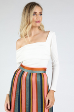 Load image into Gallery viewer, Meet For Drinks Top White