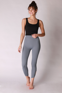 Double Scoop Top Black