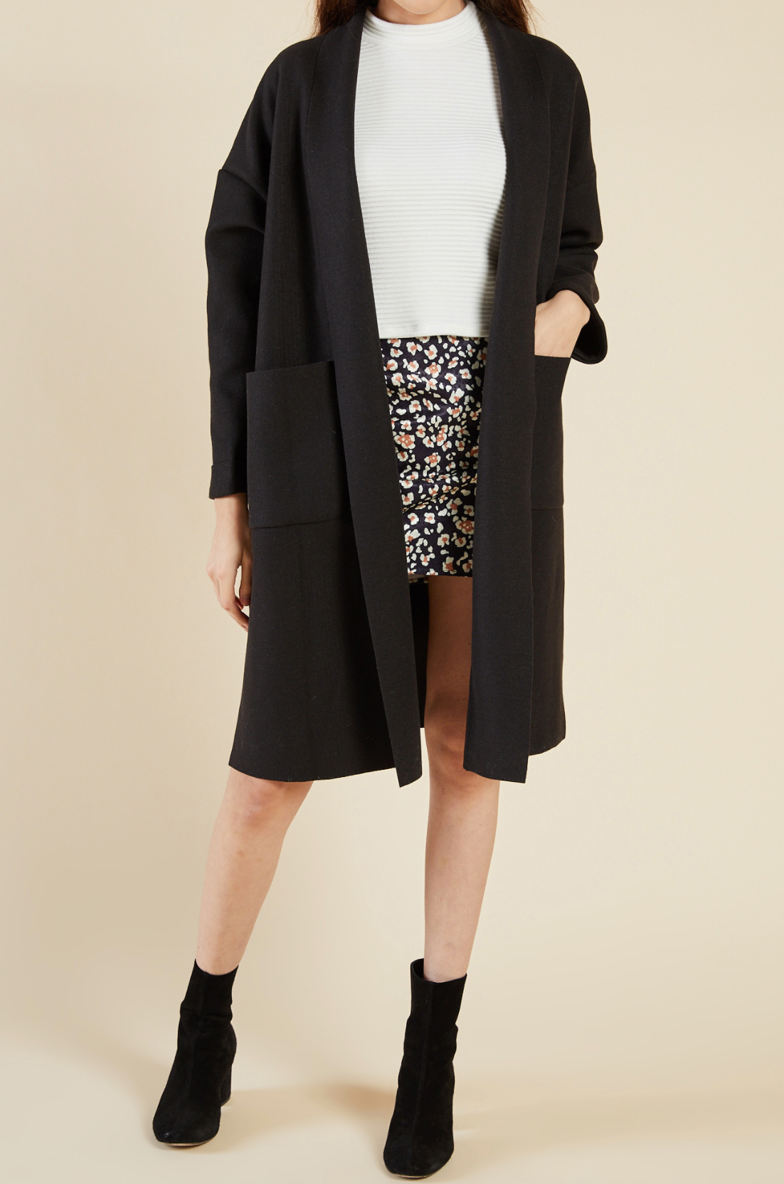 In A Moment Coat Black