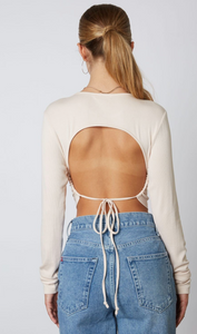 Close Circle Top