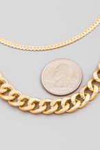 Load image into Gallery viewer, Curved That Necklace