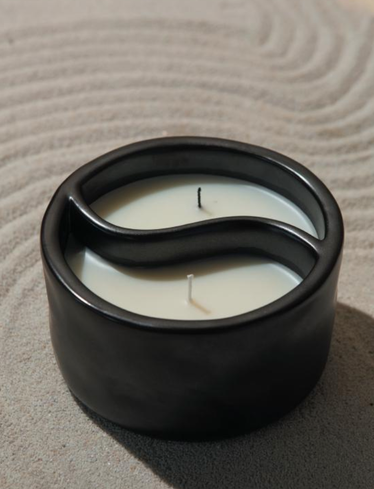 11 Oz Yin-Yang Palo Santo + Cade Candle
