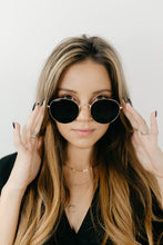 Load image into Gallery viewer, Brunch Date Sunglasses