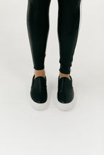 Load image into Gallery viewer, Gradient Sneaker