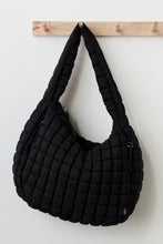 Load image into Gallery viewer, Quilted Carryall Black