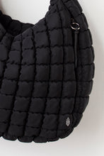 Load image into Gallery viewer, Quilted Carryall Black