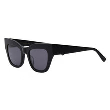 Load image into Gallery viewer, Decker Sunnies
