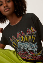 Load image into Gallery viewer, Def Leppard Japan &#39;88 Tour Tee