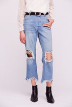 Load image into Gallery viewer, Maggie Mid-Rise Straight-Leg Jeans