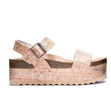 Load image into Gallery viewer, Chinese Laundry Palms Platform Sandal