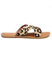 Load image into Gallery viewer, Pebble Sandal White Leopard