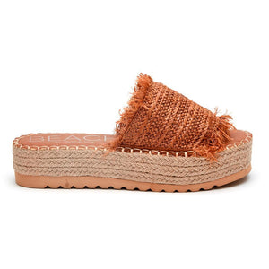 Seashell Cognac Platform Slide