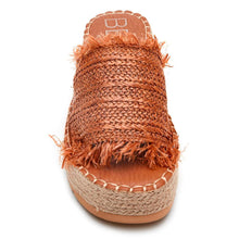 Load image into Gallery viewer, Seashell Cognac Platform Slide