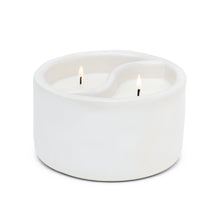 Load image into Gallery viewer, 11 Oz Yin-Yang Black Salt + Teakwood Candle