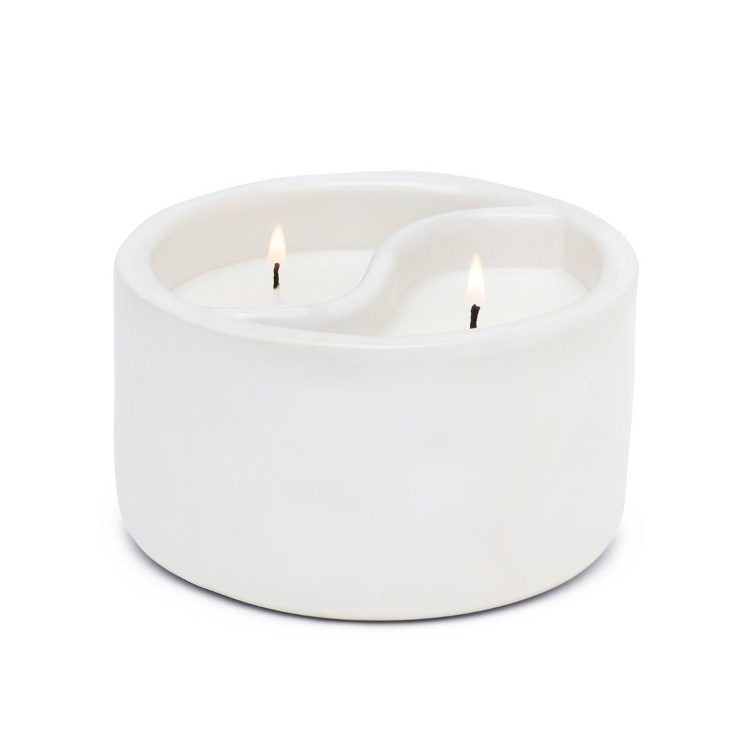 11 Oz Yin-Yang Black Salt + Teakwood Candle